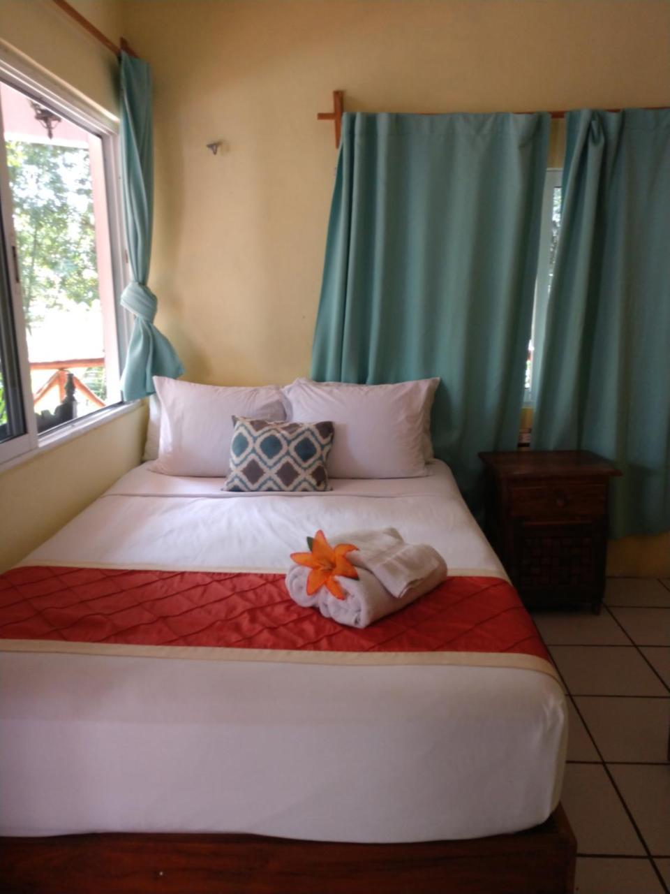 Hotel Nido Del Quetzal 2*